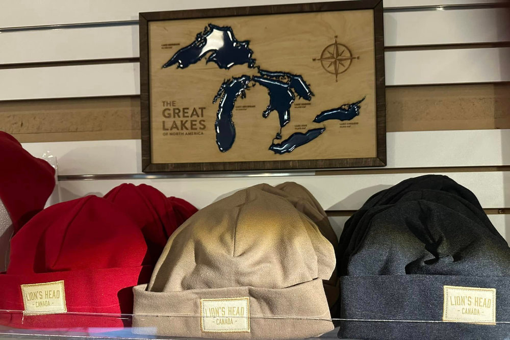 84 Clothing 3